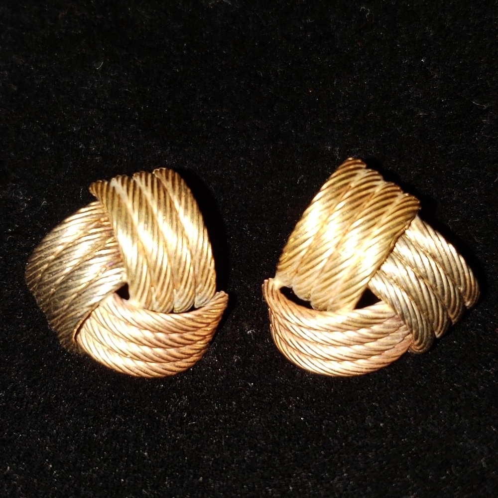 Tri color 14K gold earrings